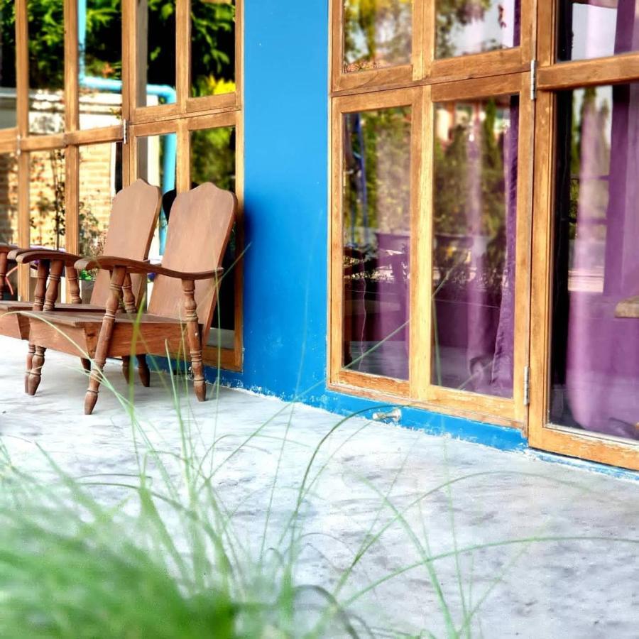 Baan Mae Khian Cafe & Boutique Hotel Ayutthaya Bagian luar foto