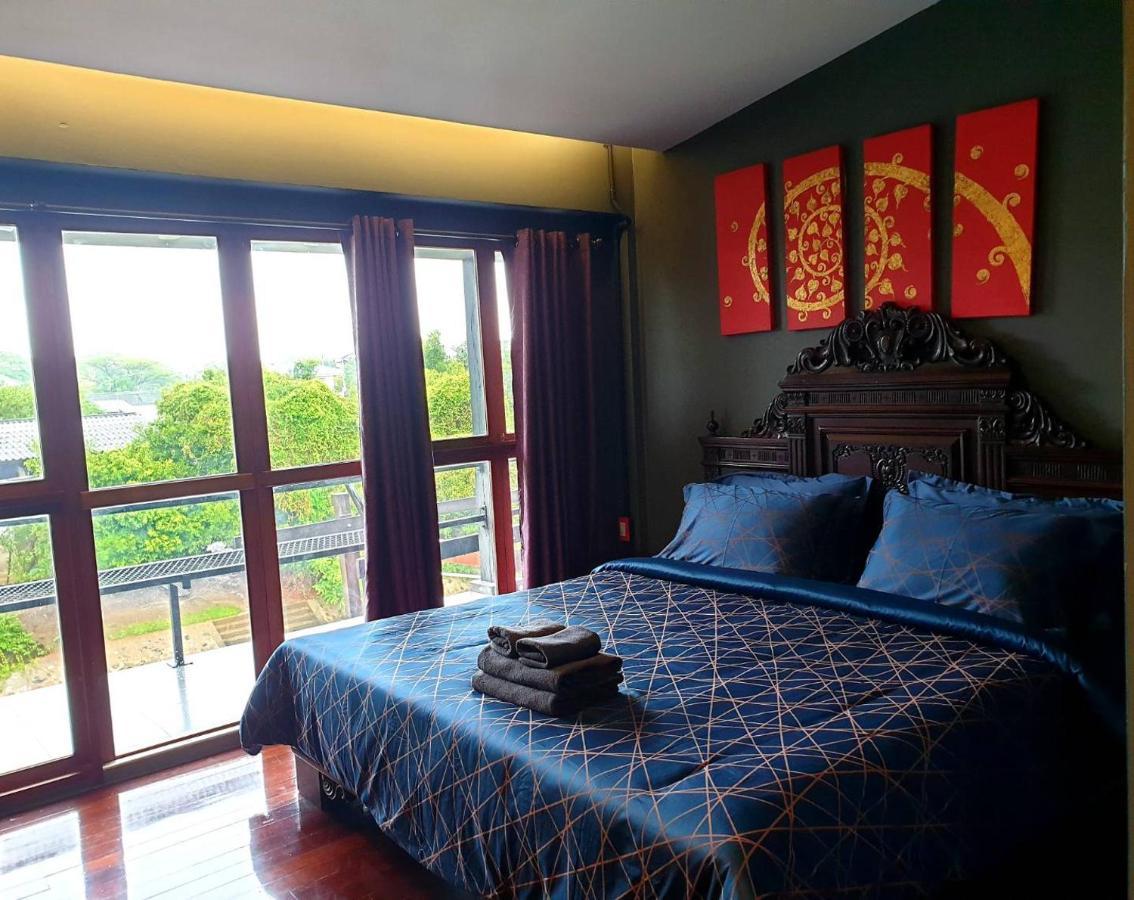Baan Mae Khian Cafe & Boutique Hotel Ayutthaya Bagian luar foto