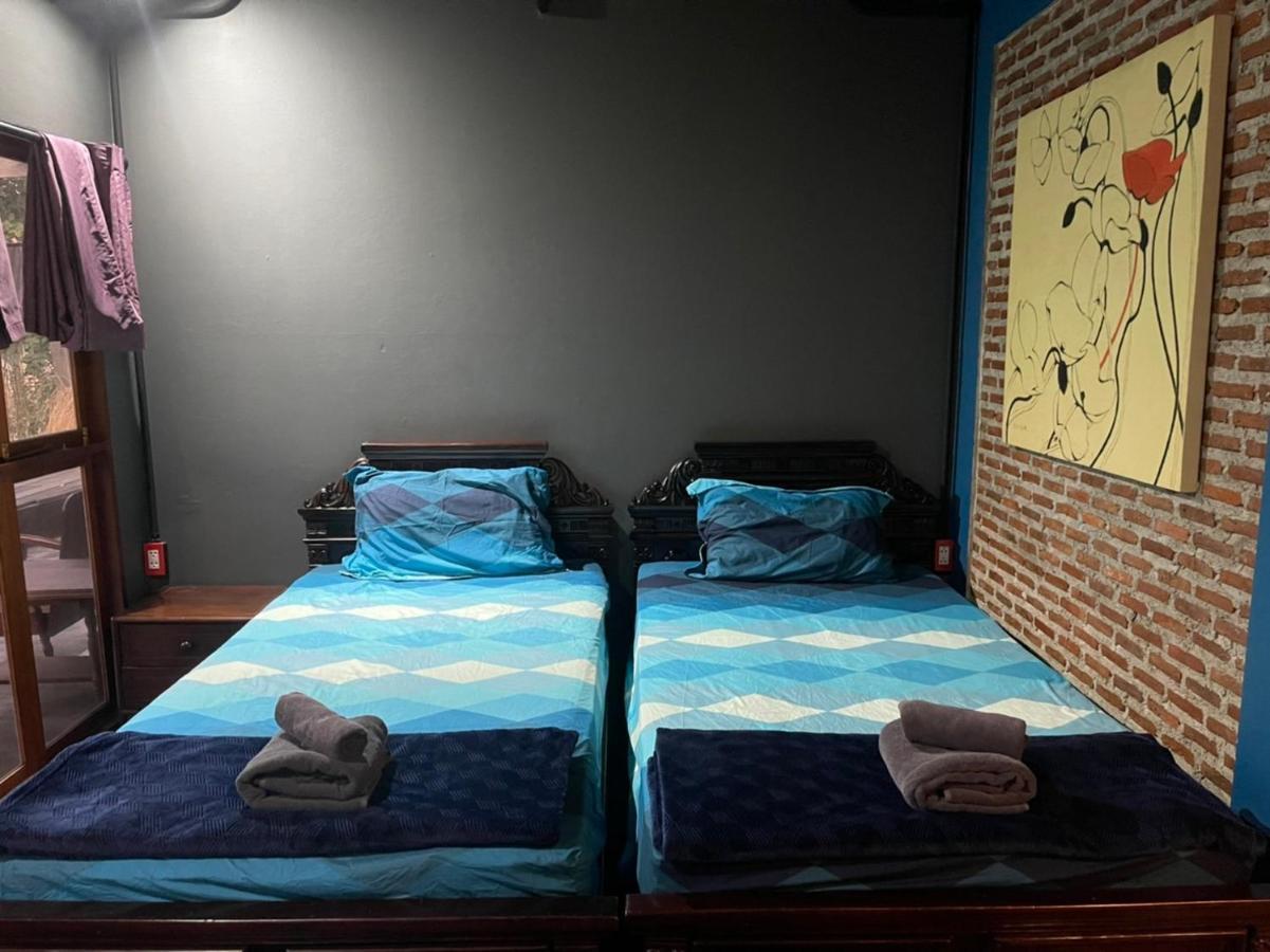 Baan Mae Khian Cafe & Boutique Hotel Ayutthaya Bagian luar foto