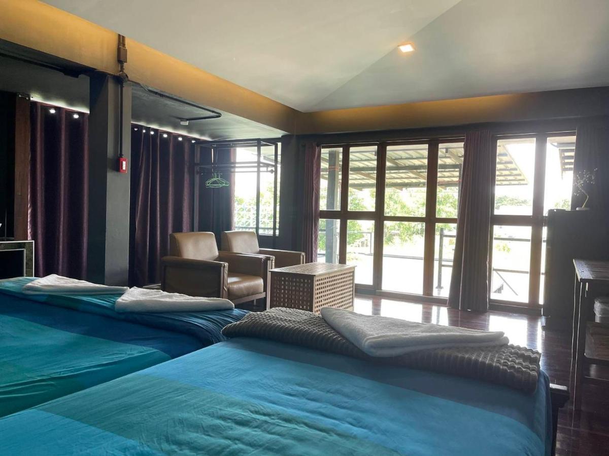 Baan Mae Khian Cafe & Boutique Hotel Ayutthaya Bagian luar foto