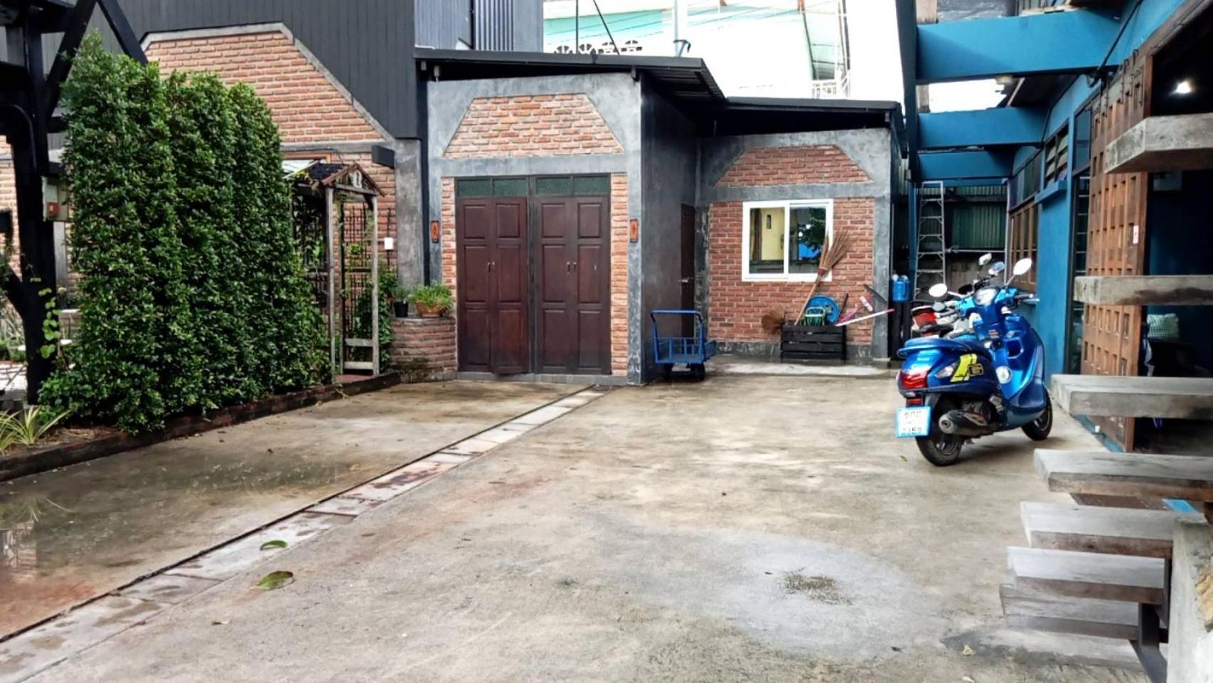 Baan Mae Khian Cafe & Boutique Hotel Ayutthaya Bagian luar foto