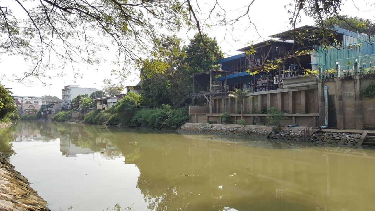 Baan Mae Khian Cafe & Boutique Hotel Ayutthaya Bagian luar foto
