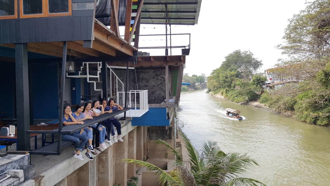 Baan Mae Khian Cafe & Boutique Hotel Ayutthaya Bagian luar foto
