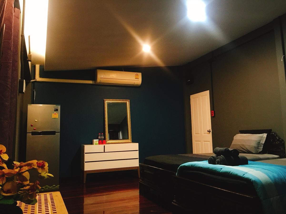 Baan Mae Khian Cafe & Boutique Hotel Ayutthaya Bagian luar foto