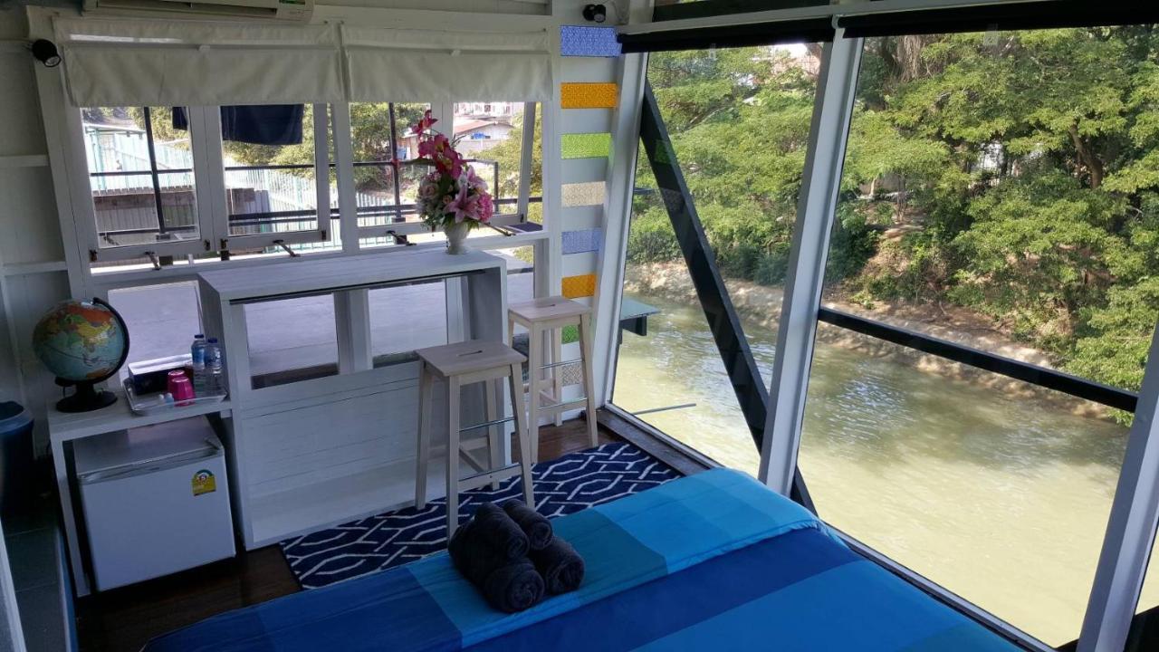 Baan Mae Khian Cafe & Boutique Hotel Ayutthaya Bagian luar foto